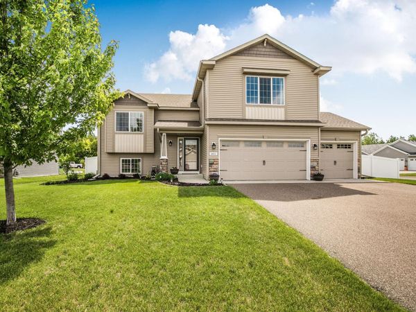 1802 Perennial Lane NE, Sauk Rapids, MN 56379