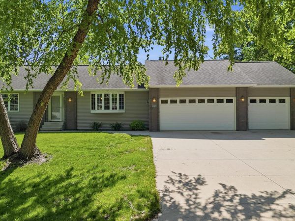 209 1st Avenue SW, Geneva, MN 56035