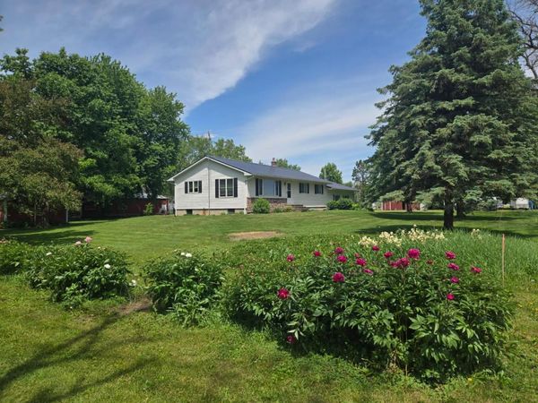 70525 State Highway 56 , Hayfield, MN 55940