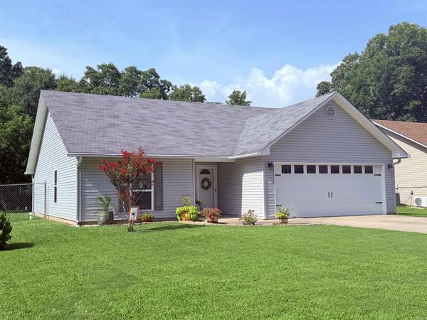7007 Oxford Dr. , White Hall, AR 71602