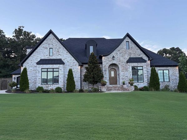 3400 Dee , Conway, AR 72034
