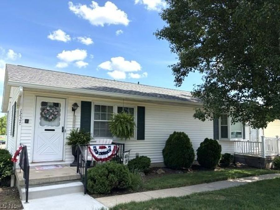 1237 A Somerset Drive , Salem, OH 44460 Photo 1