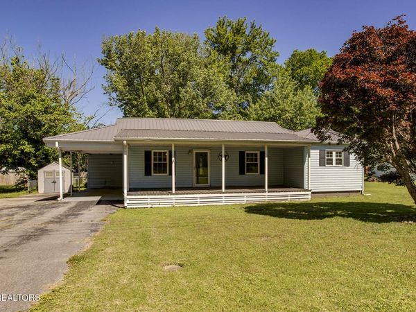 1113 Mayflower Rd, Kingston, TN 37763