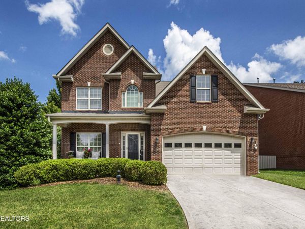 300 Port Charles Drive, Knoxville, TN 37934