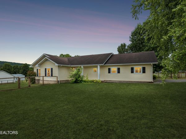 2804 Paran Pointe Dr Drive, Cookeville, TN 38506
