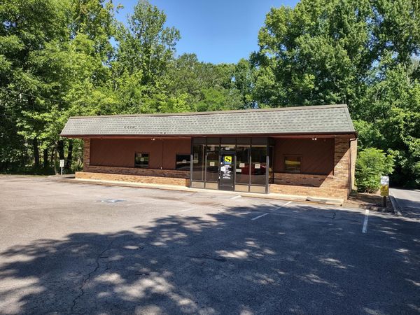 800 W Lincoln St , Tullahoma, TN 37388