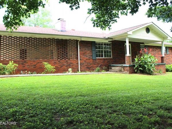 241 Meadow Brook Rd , Sweetwater, TN 37874