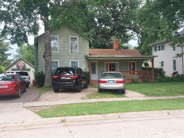 234 E School Street , Owatonna, MN 55060