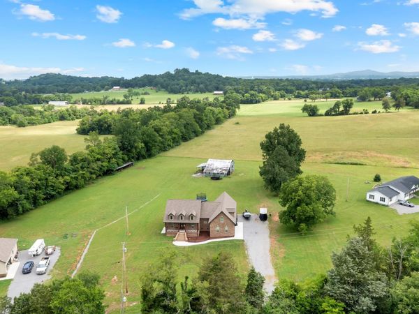 668 Himesville Rd , Shelbyville, TN 37160