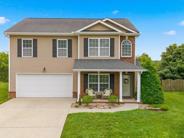 6320 McMillan Creek Drive , Knoxville, TN 37924