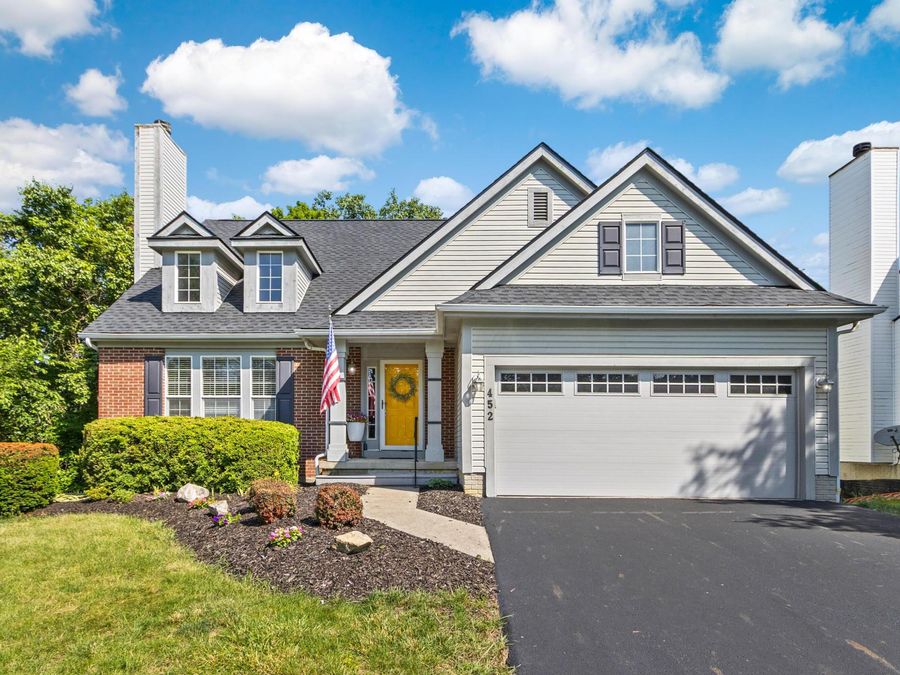452 Medwin Place , Columbus, OH 43230 Photo 1
