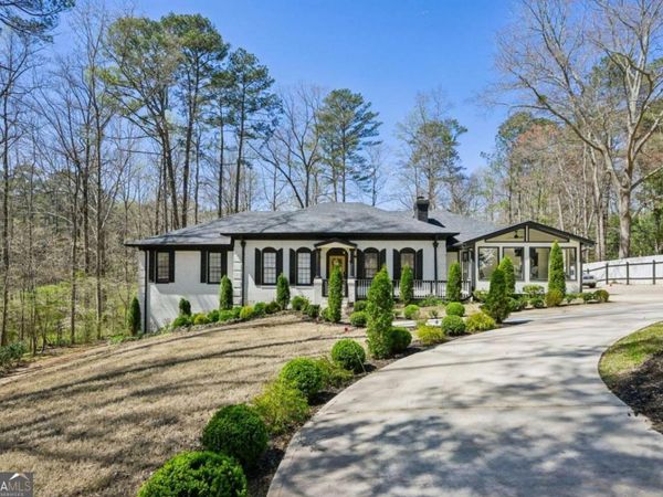 3085 Juhan Road, Stone Mountain, GA 30087