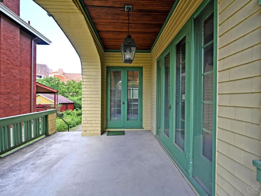 365 Terrace Avenue, Cincinnati, OH 45220 Photo 14