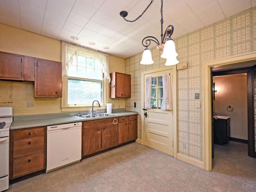 365 Terrace Avenue, Cincinnati, OH 45220 Photo 21