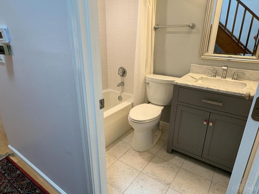 7562 Greenarbor Drive, Anderson Township, OH 45255 Photo 26