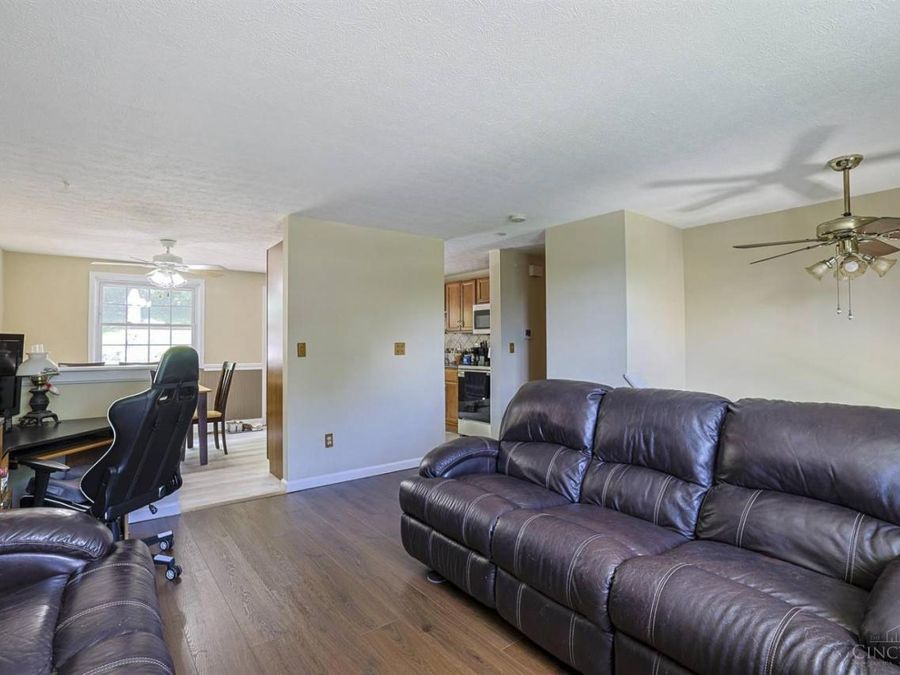 417 Westgate Drive, Cleves, OH 45002 Photo 6