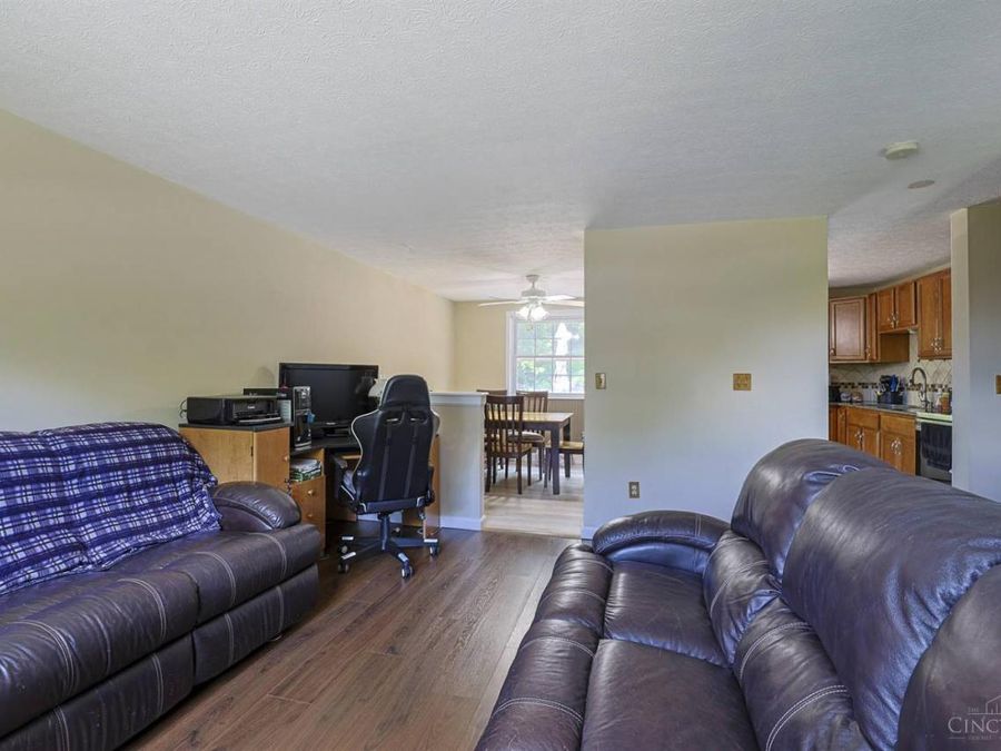 417 Westgate Drive, Cleves, OH 45002 Photo 7