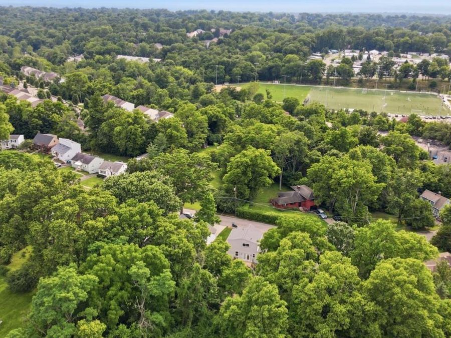 6876 Esther Lane, Madeira, OH 45243 Photo 3