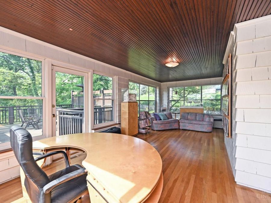 161 Lafayette Circle, Cincinnati, OH 45220 Photo 10