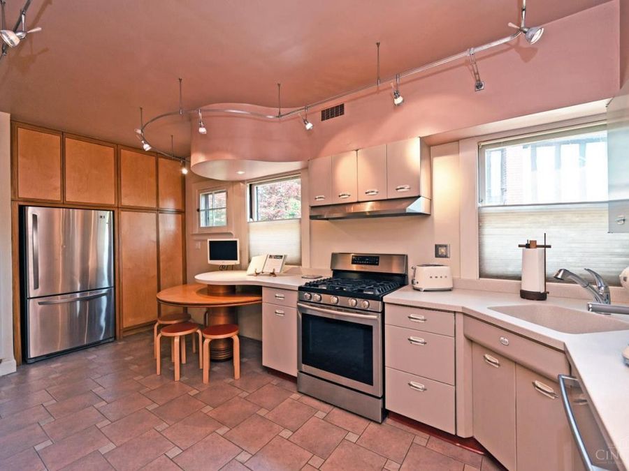 161 Lafayette Circle, Cincinnati, OH 45220 Photo 16