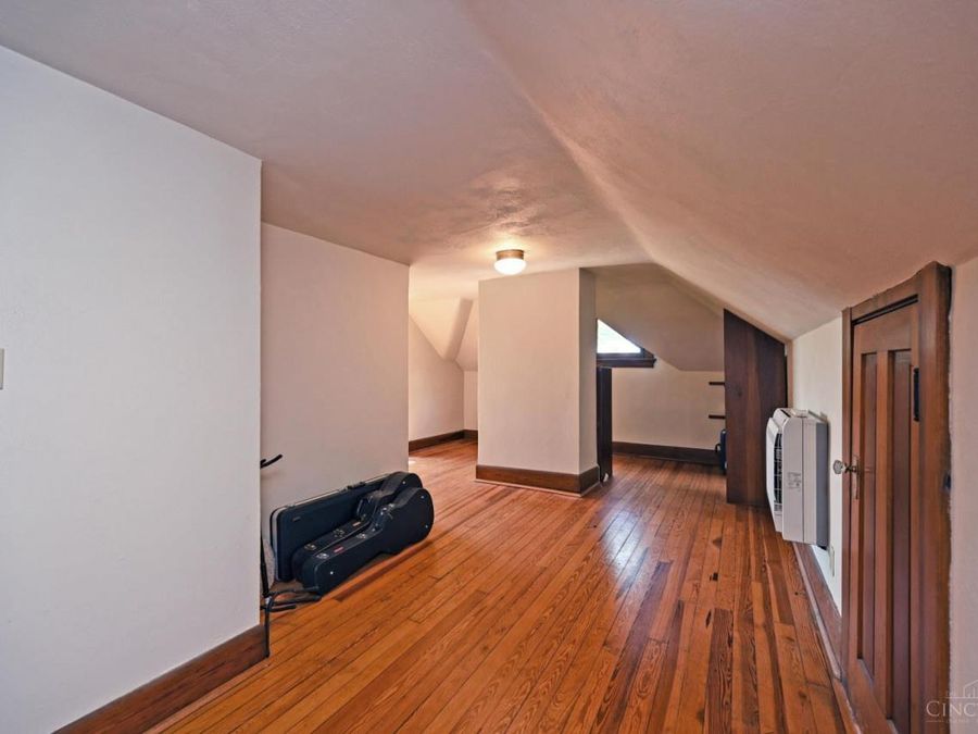 161 Lafayette Circle, Cincinnati, OH 45220 Photo 38
