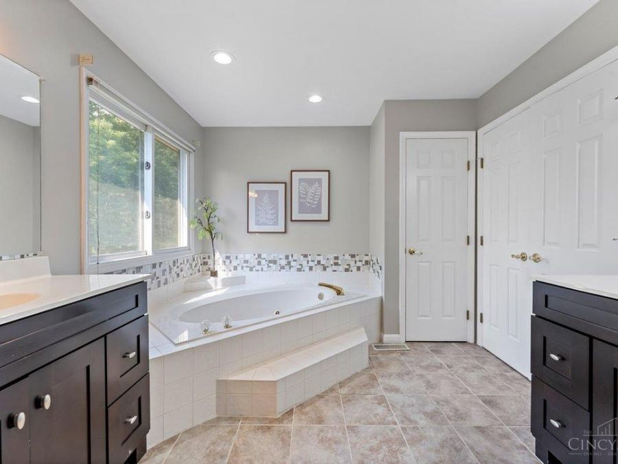 845 Eaglesknoll Court, Anderson Township, OH 45255 Photo 34