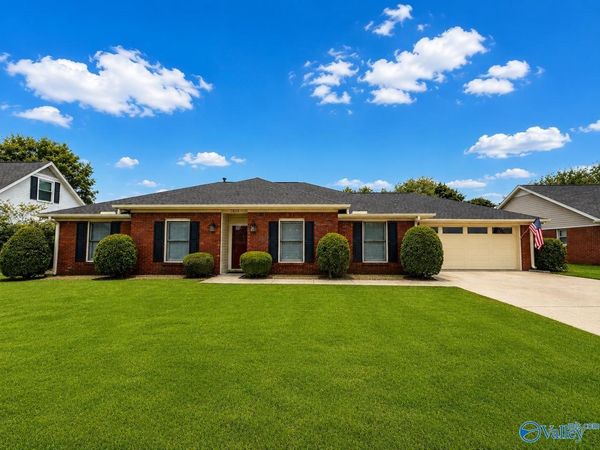 2805 Lexington Avenue, Decatur, AL 35603
