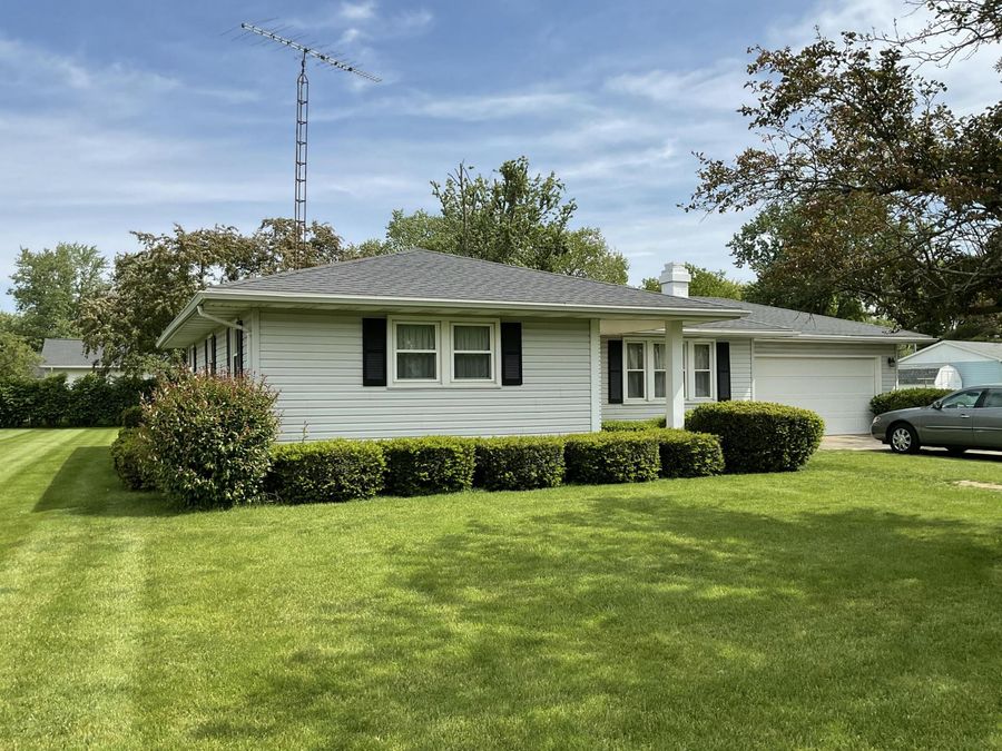 204 Warren Street, Botkins, OH 45306 Photo 1