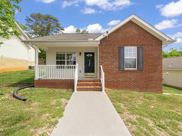 1750 Watauga Street , Sevierville, TN 37876