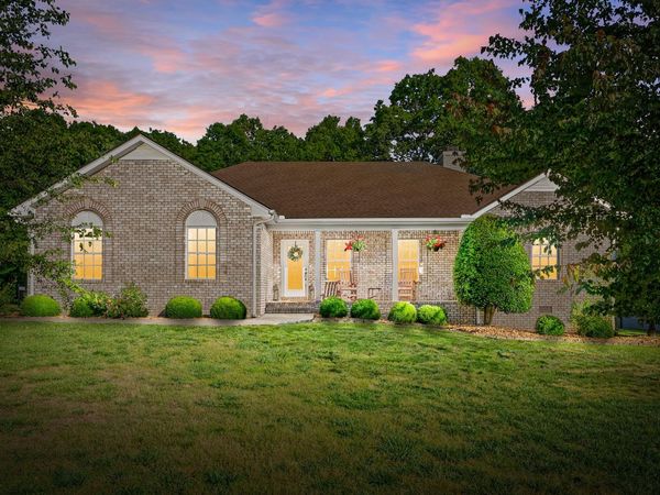 1475 Eastland Dr , Ashland City, TN 37015