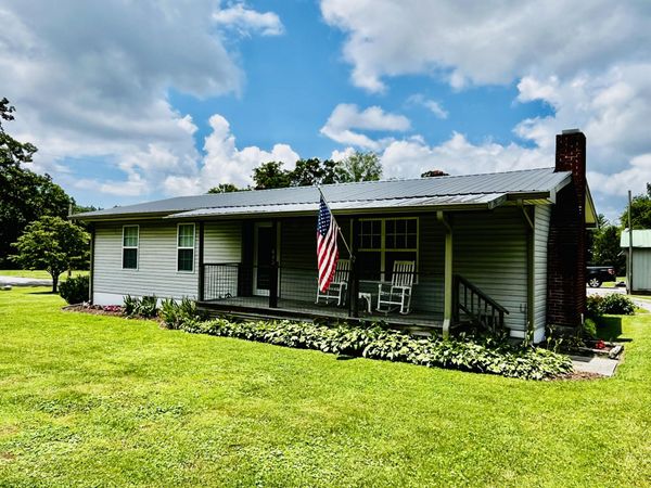 445 King St , Monteagle, TN 37356