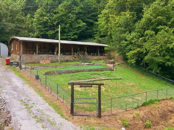 150 Amons Ln , Lafayette, TN 37083