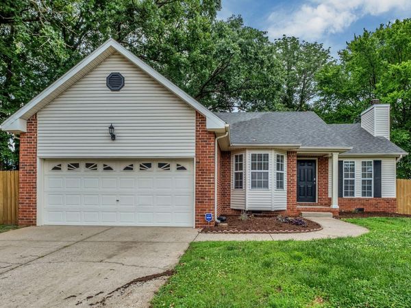 3473 White Pine Dr , Nashville, TN 37214