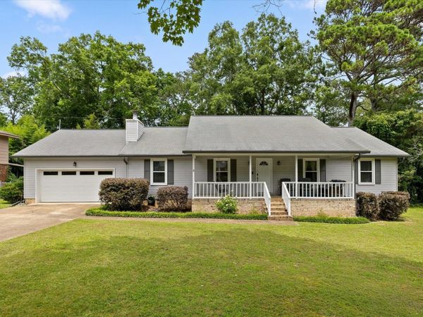 5009 Montcrest Drive , Chattanooga, TN 37416