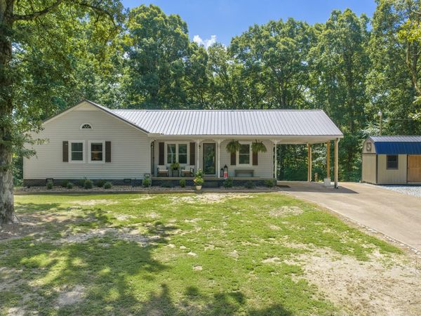 75 Beal Ln , Lexington, TN 38351
