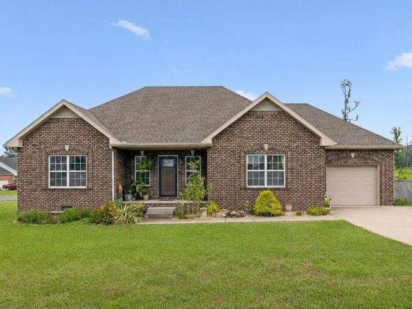 503 Polo Ln , Springfield, TN 37172