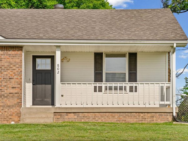 802 Knox Ln , Clarksville, TN 37042