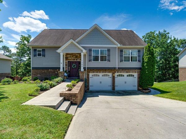 7348 Landlock Drive , Ooltewah, TN 37363
