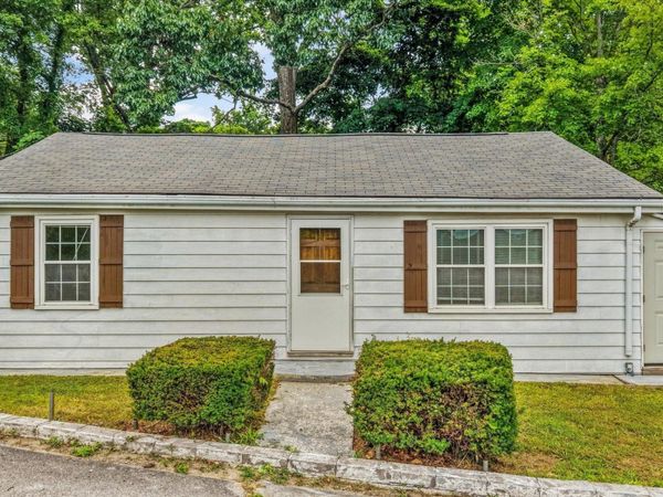108 Ridgewood Rd , Harriman, TN 37748