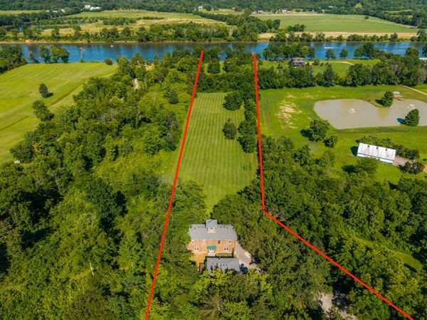 7857 River Road Pike , Nashville, TN 37209