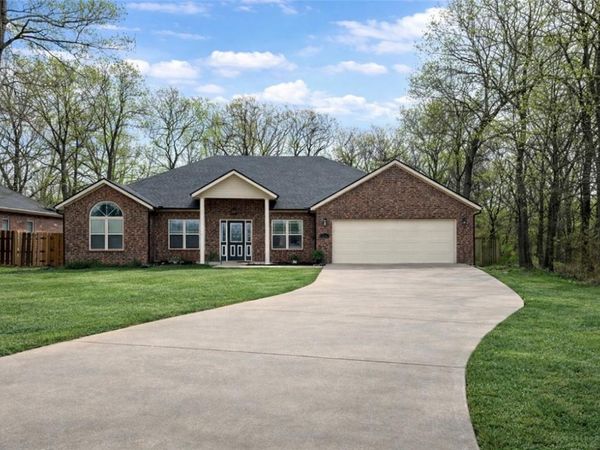 510 Quarter Road , Siloam Springs, AR 72761