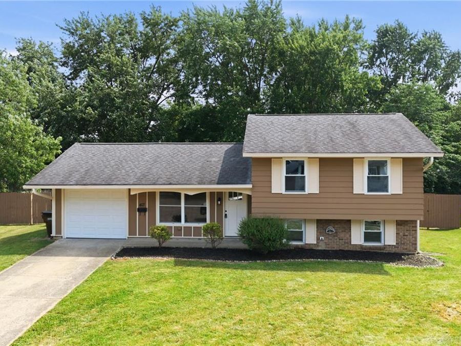 413 Gregory Court, Lebanon, OH 45036 Photo 1