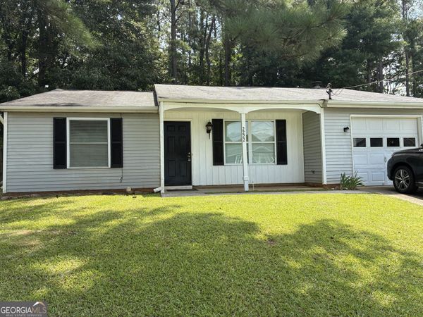 2222 Scarbrough Drive, Stone Mountain, GA 30088