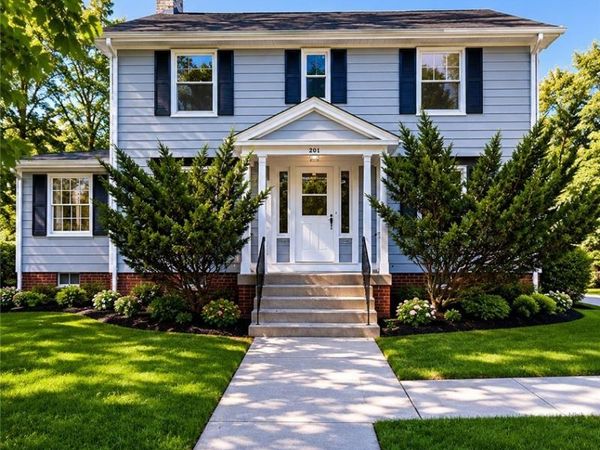 4350 Martin Luther King Boulevard , Garfield Heights, OH 44105