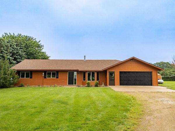 27802 Prairie Rose Road , Elbow Lake, MN 56531