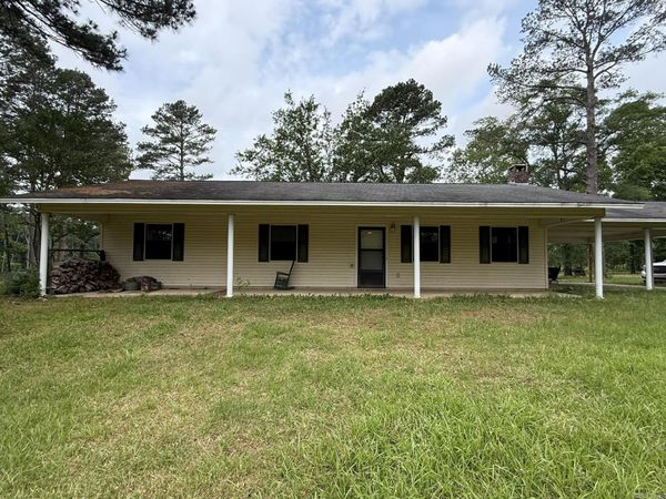 254 Edwards , Mineral Sprs., AR 71851