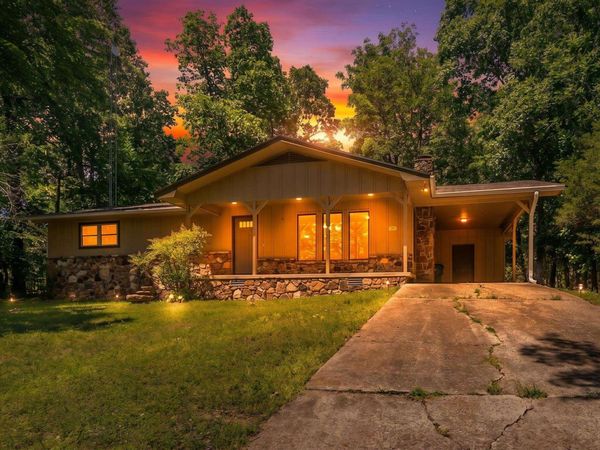 1408 Shore N , Horseshoe Bend, AR 72512