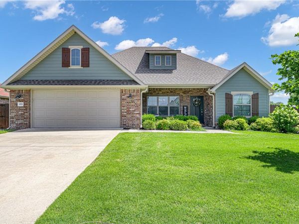 1353 Giulia Avenue , Springdale, AR 72762