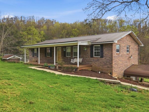 180 Farrow Road, Rutledge, TN 37861