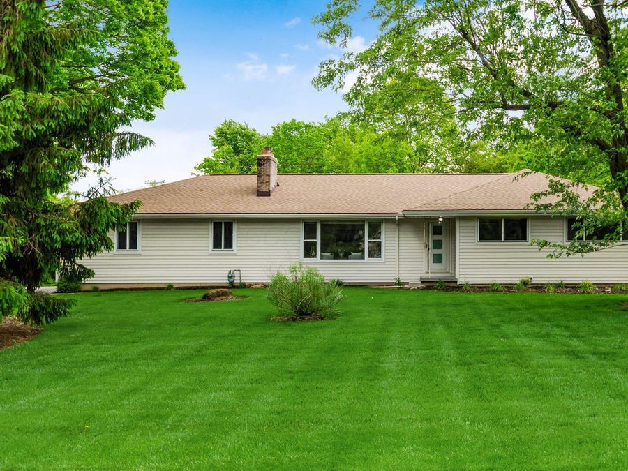1486 Hickory Run Drive , Columbus, OH 43204 Photo 1